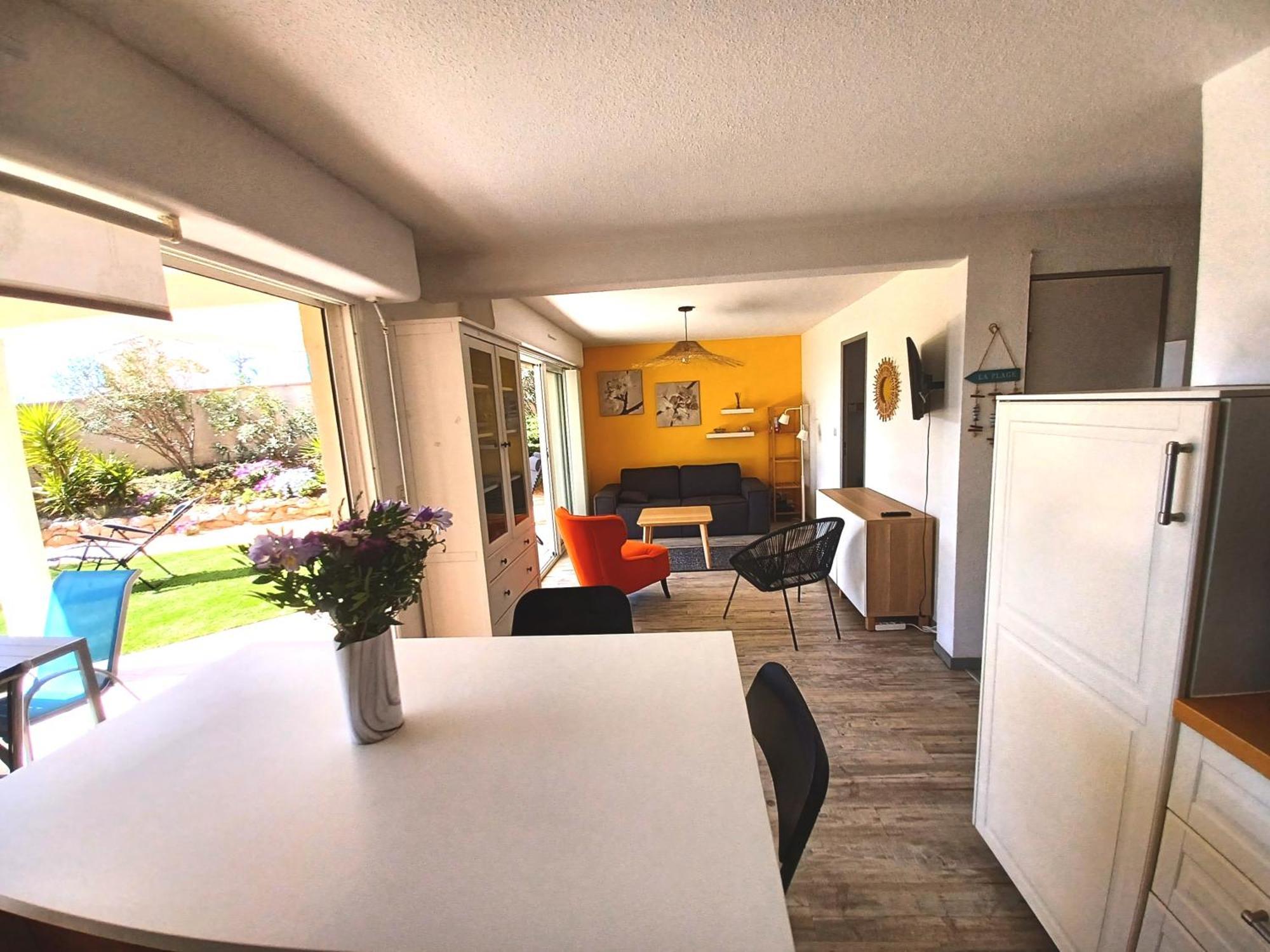 Plain-Pied Jardin 6 Personnes Clim Vue Mer Parking Wifi Terrasse Piscine Dans La Residence Saint-Pierre-la-Mer  ภายนอก รูปภาพ